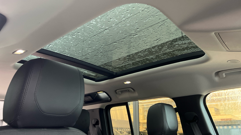 Land Rover Defender 2.0 D240 First Edition 110 5dr Auto Diesel Estate